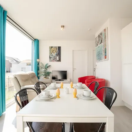 New Dahlia 17 With Parking By Interhome