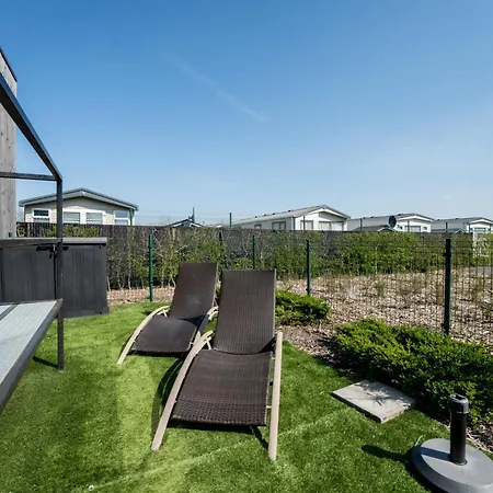 Holiday home New Dahlia 17 By Interhome Bredene